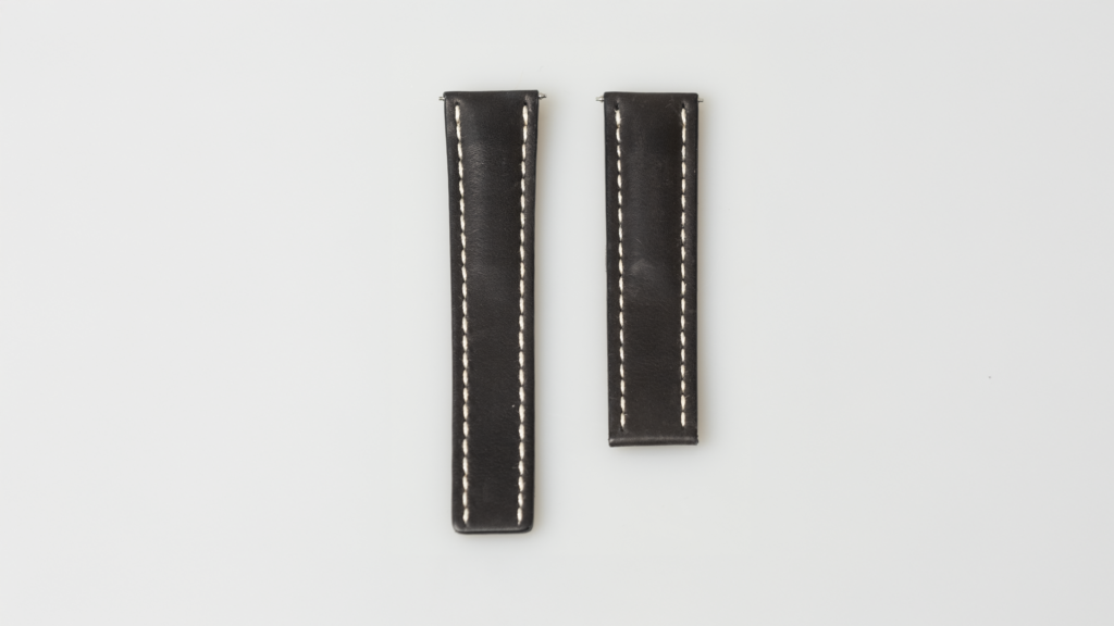 Breitling black calfskin leather strap 22 mm.